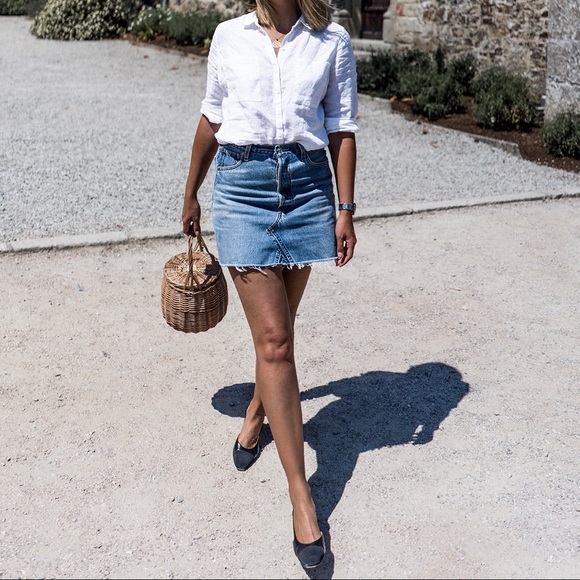 Topshop Dresses & Skirts - Topshop Distressed Raw Hem Denim Mini Skirt